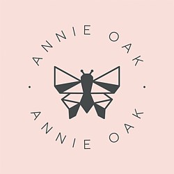 Annie Oak logo