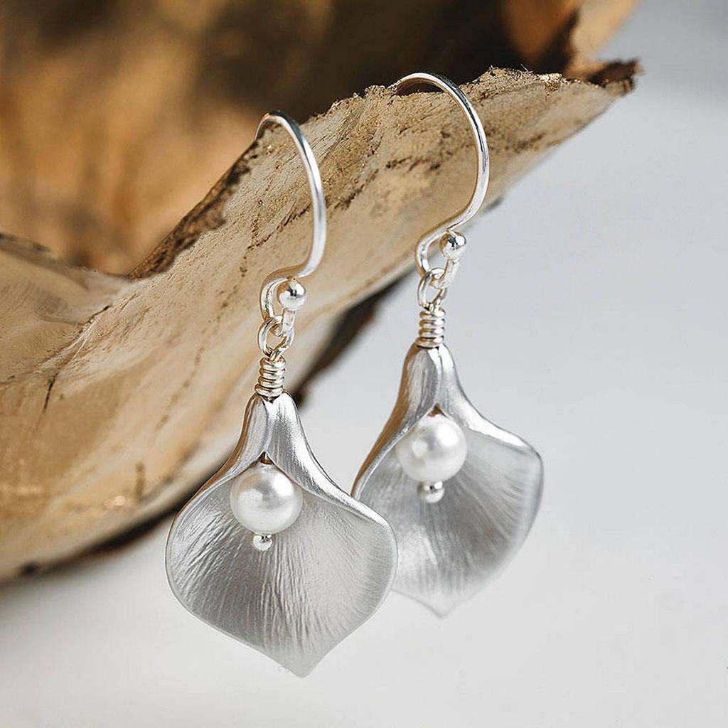Calla Lily Earrings