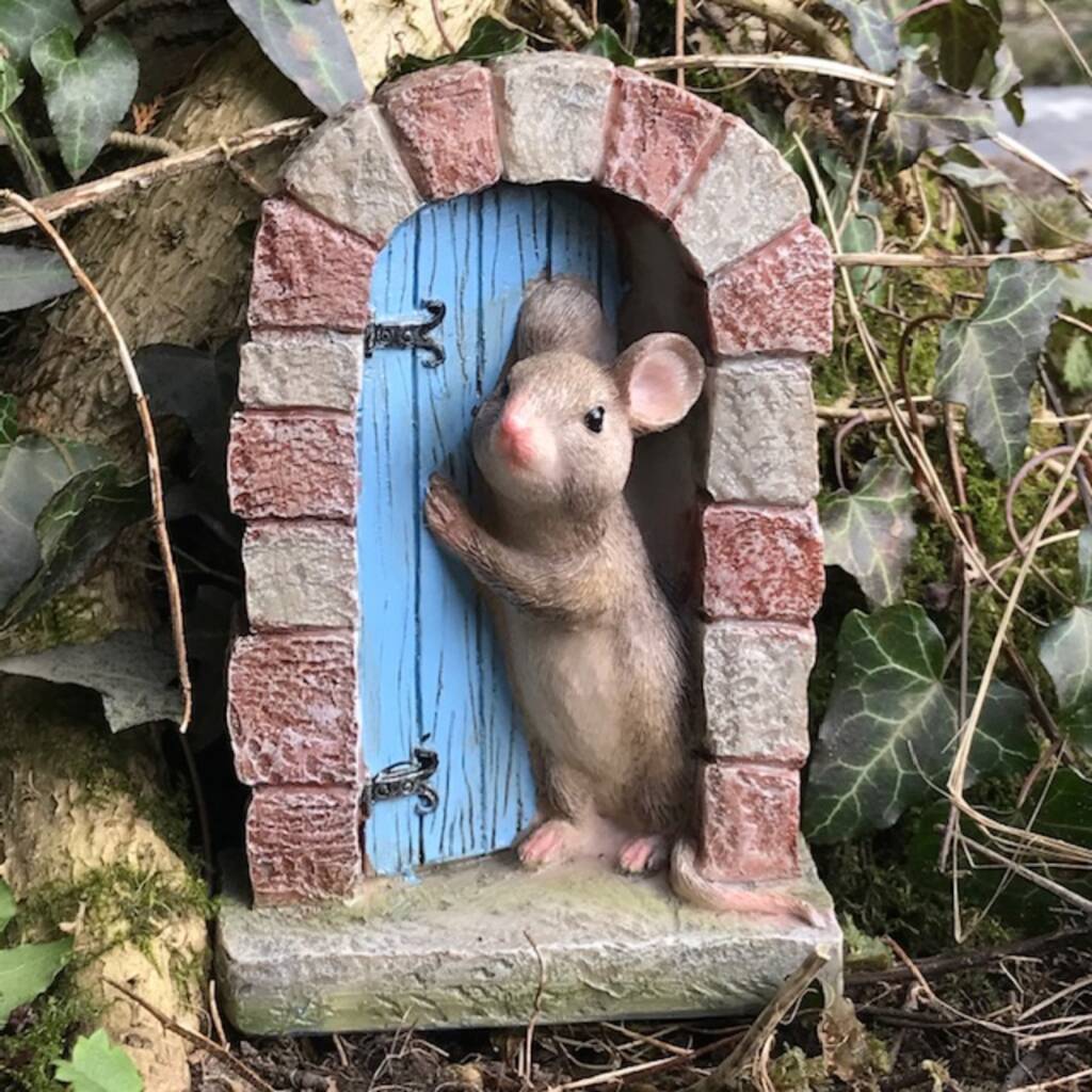 Mouse Opening Blue Door Fairy Garden Decoration In Bag