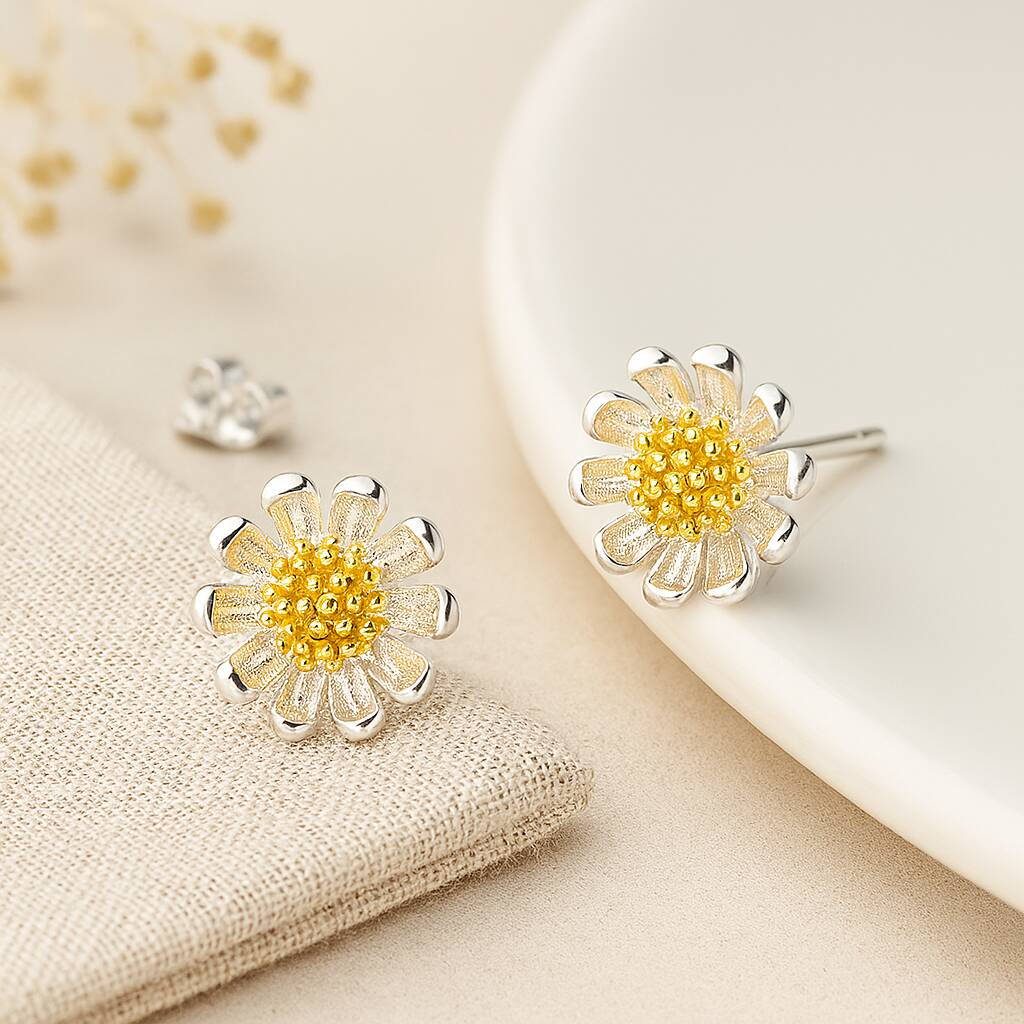 Sterling Silver And Gold Daisy Stud Earrings - 10mm
