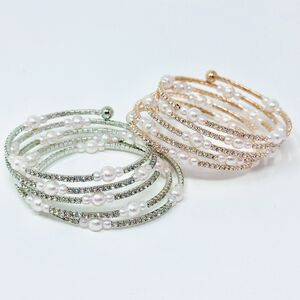 Winding Sparkle And Pearl Bangle