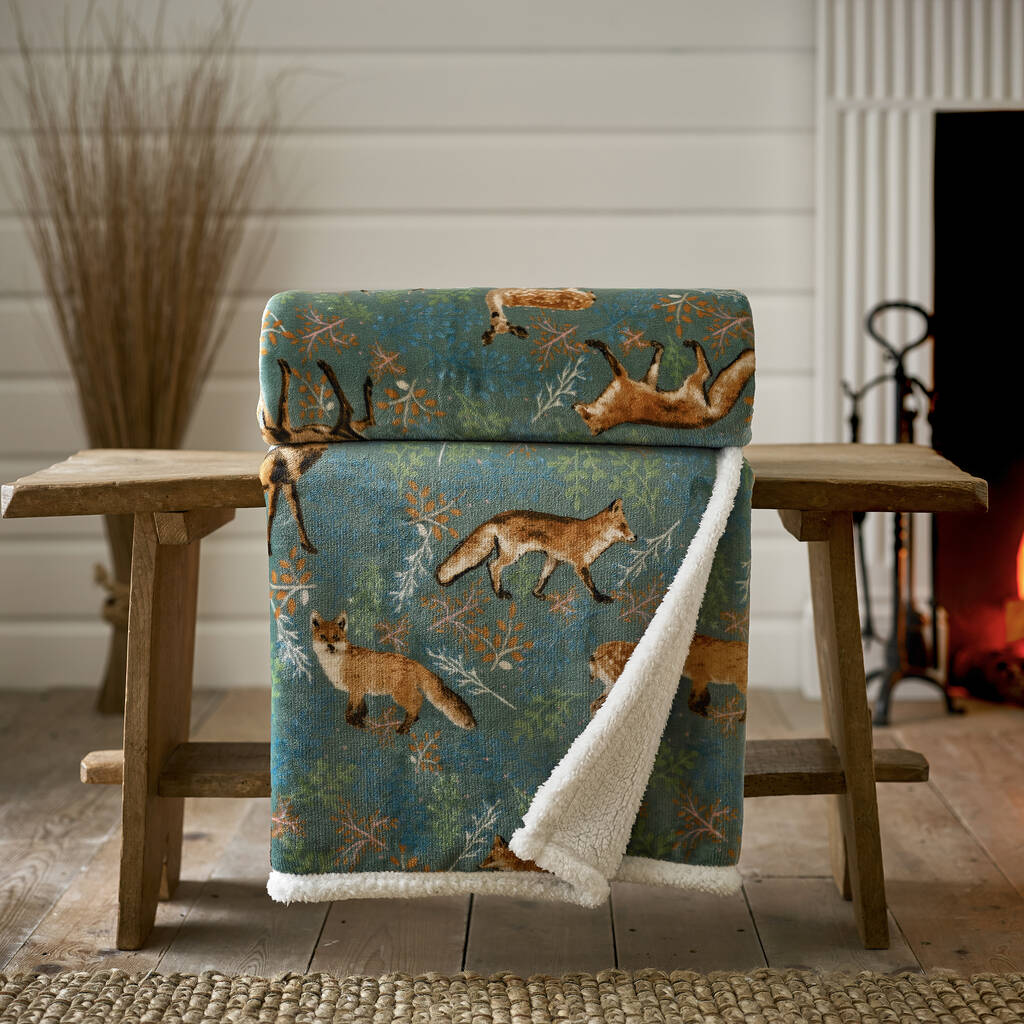 Luxury Sherpa Fleece Throw Fox And Deer Green 41021028