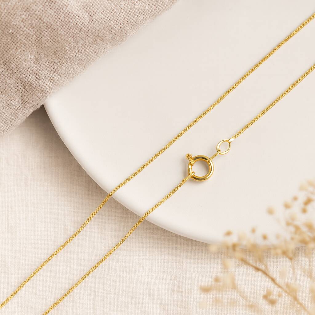9ct Yellow Gold Extra Light Diamond Cut Curb Chain - 16in To 22in