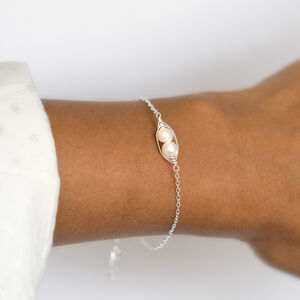 Sterling Silver Pearl Peapod Bracelet