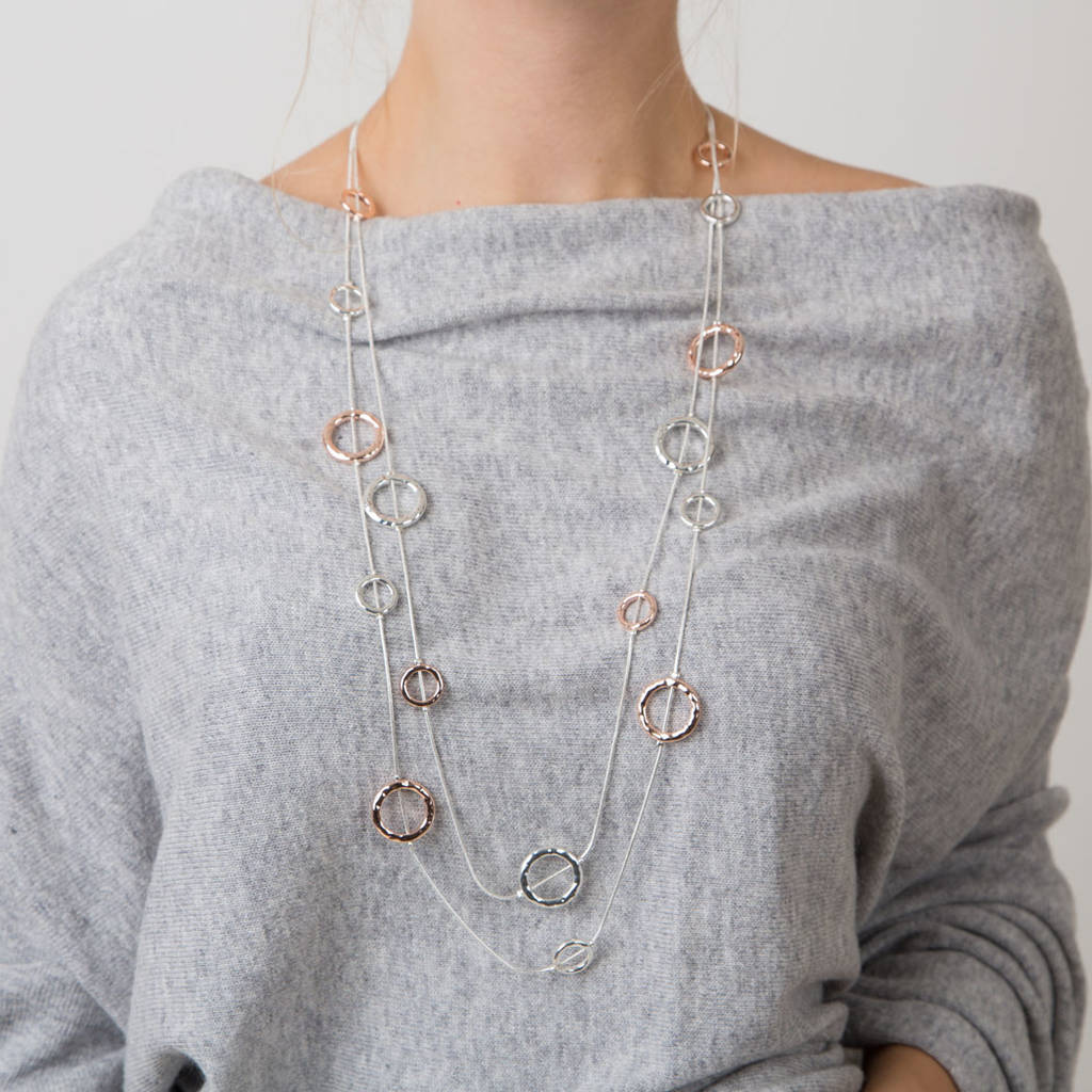 Double Chain Molten Halo Circle Necklace