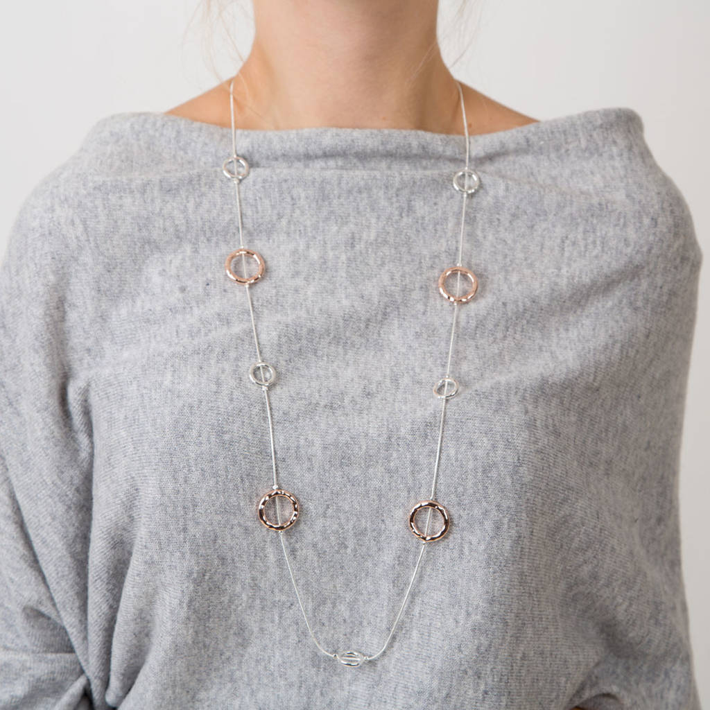 Single Long Chain Molten Halo Circle Necklace
